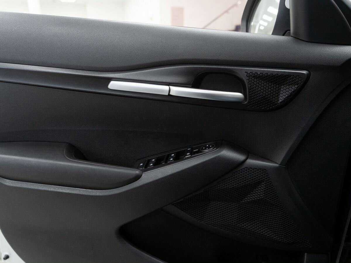 Купить Kia Seltos с пробегом. Фото: #13