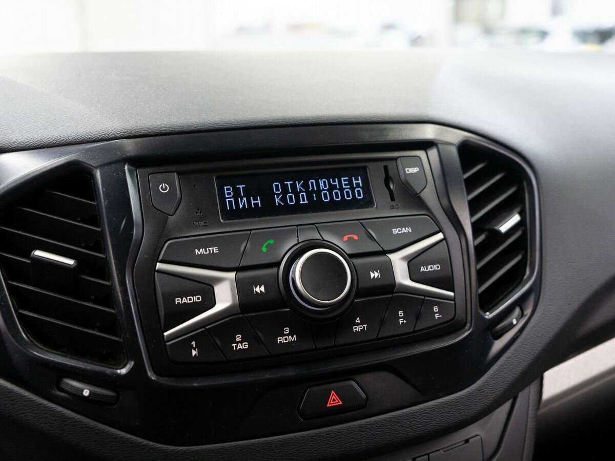 Купить Lada (ВАЗ) Vesta с пробегом. Фото: #9