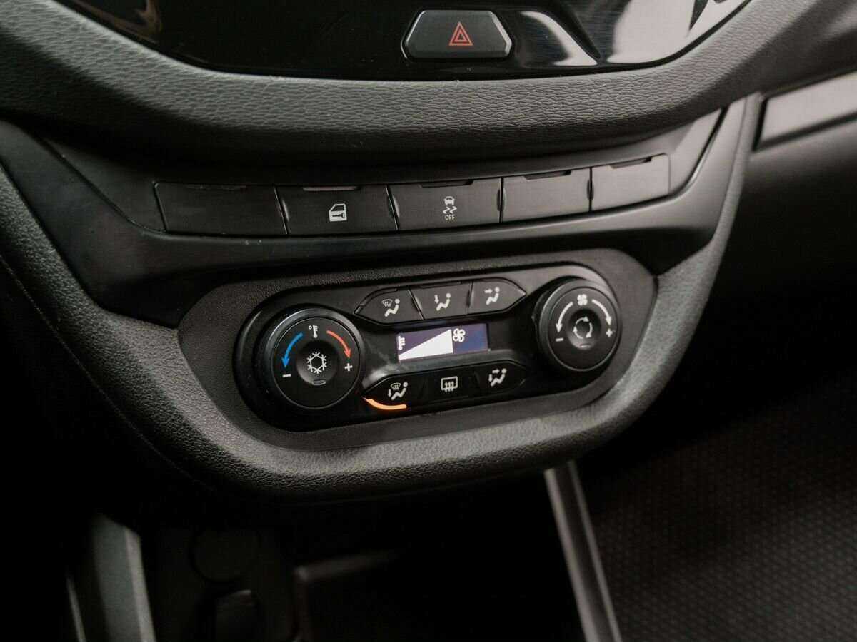 Купить Lada (ВАЗ) Vesta с пробегом. Фото: #14