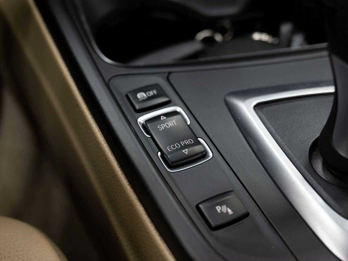 Купить BMW 3 серии с пробегом. Фото: #24