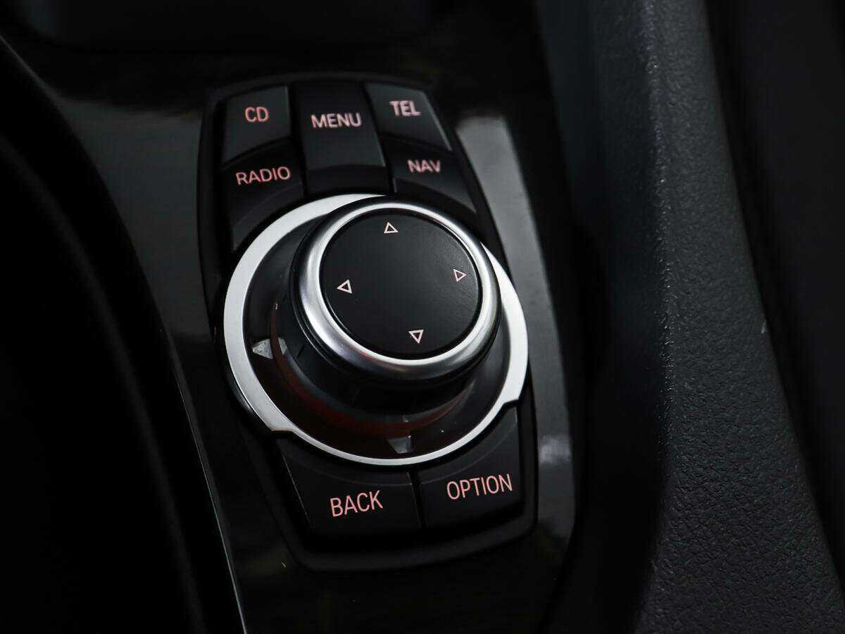 Купить BMW X1 с пробегом. Фото: #16