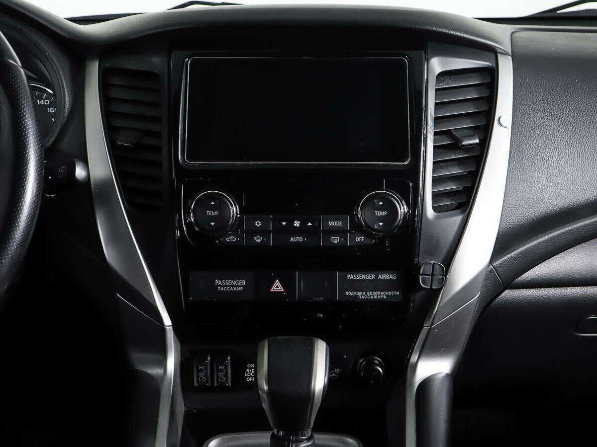 Купить Mitsubishi Pajero Sport с пробегом. Фото: #11