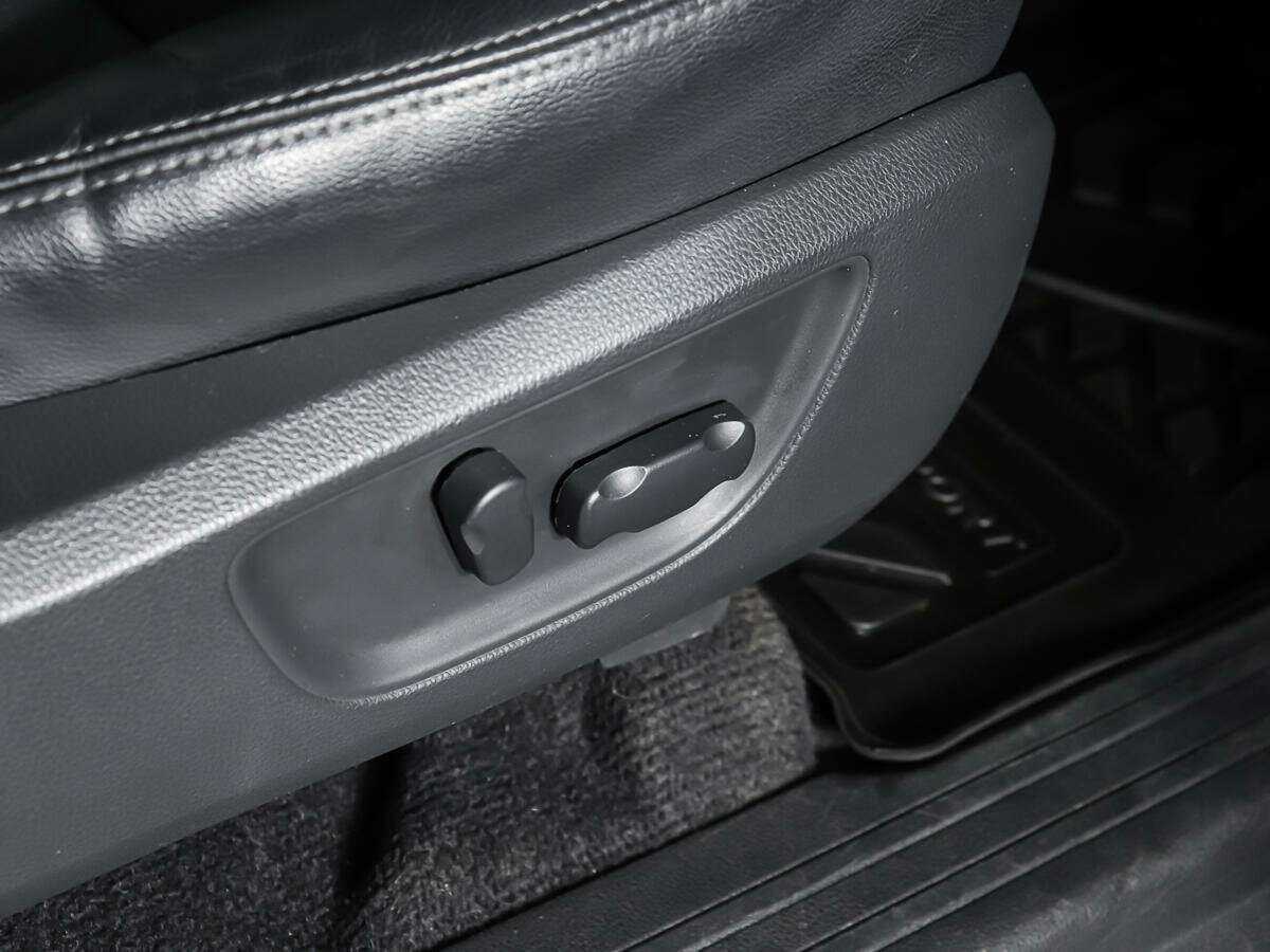 Купить Mitsubishi Pajero Sport с пробегом. Фото: #15