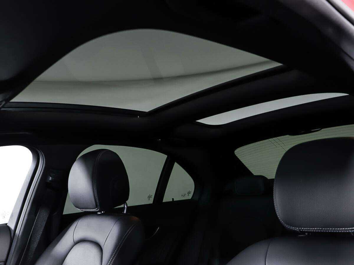 Купить Mercedes-Benz C-Класс с пробегом. Фото: #18