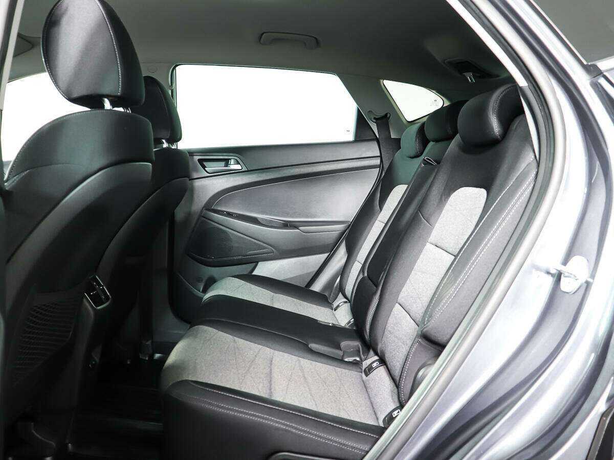 Купить Hyundai Tucson с пробегом. Фото: #9