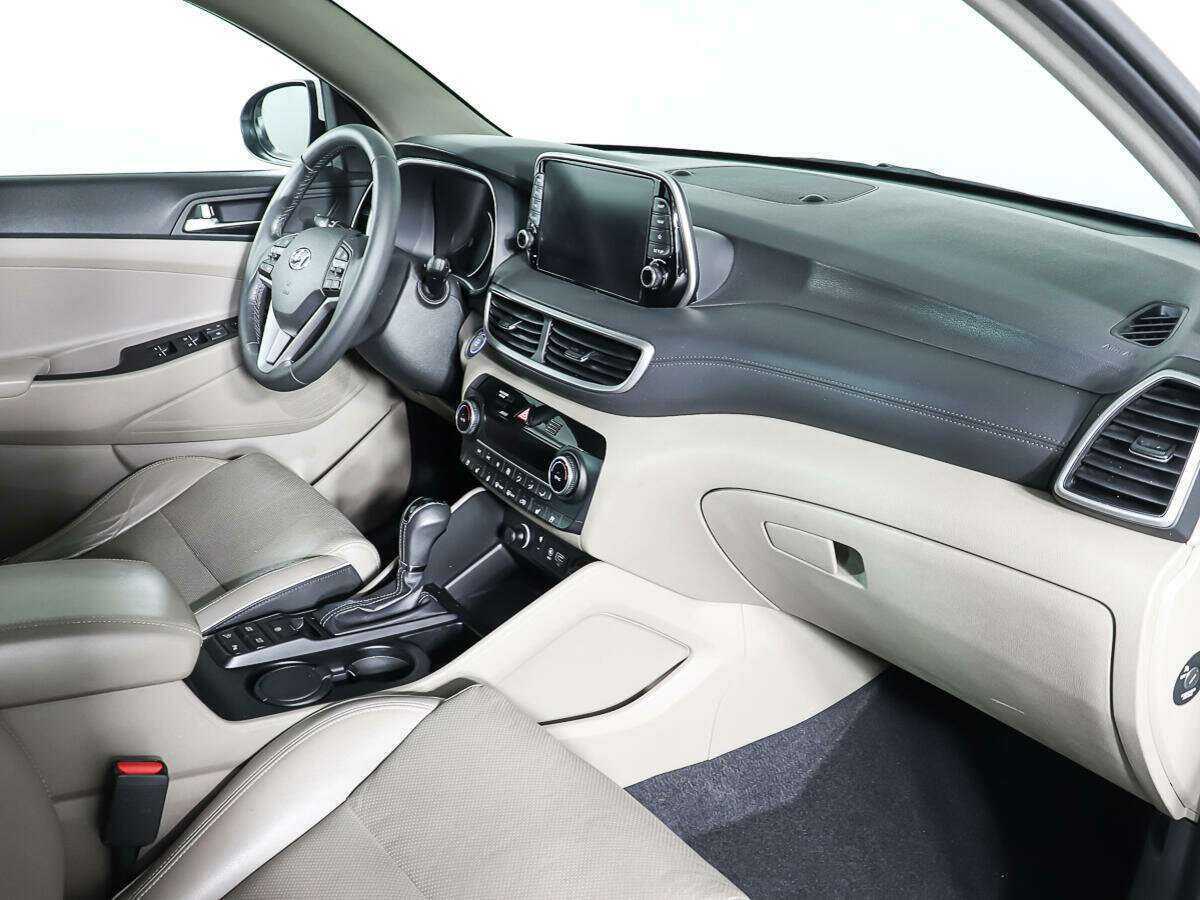 Купить Hyundai Tucson с пробегом. Фото: #9