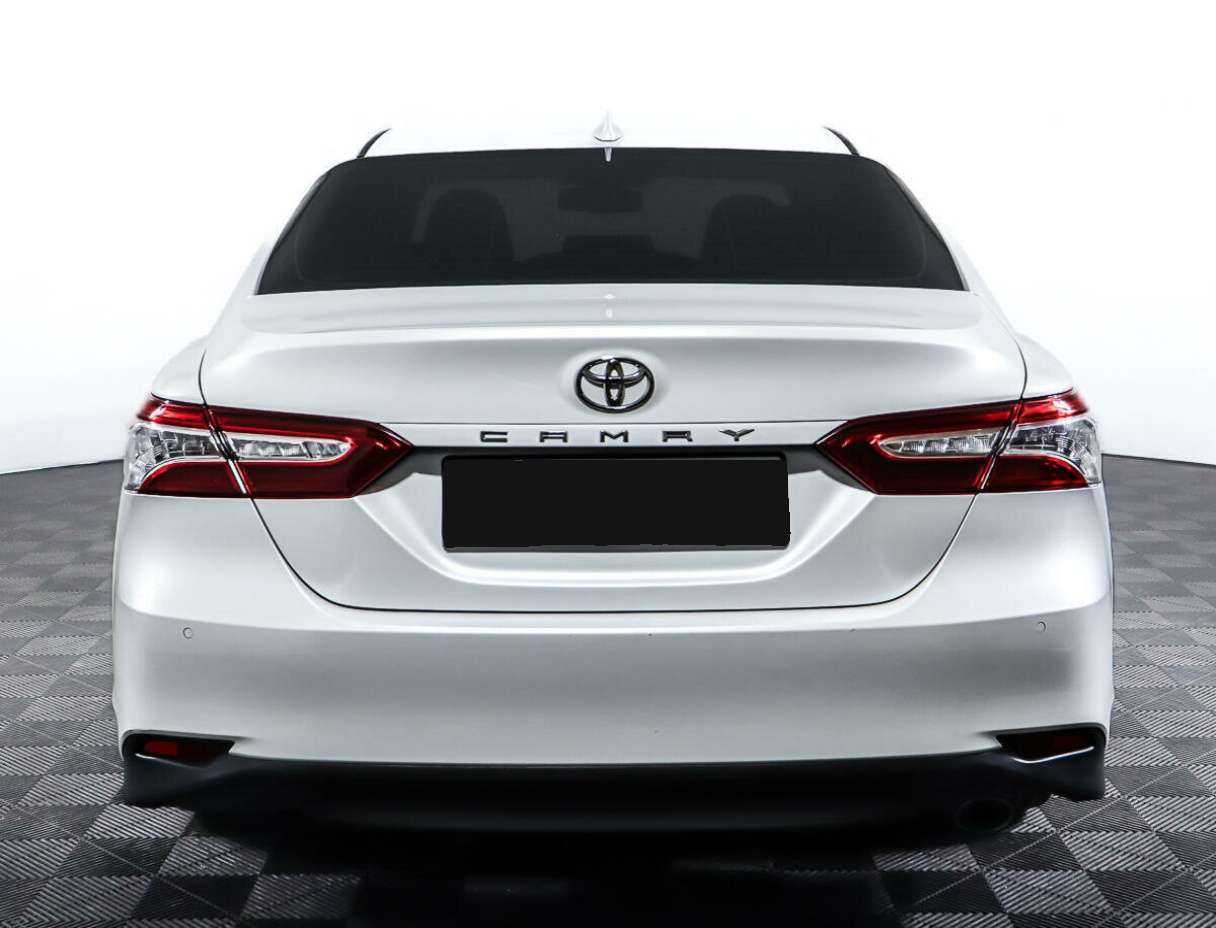 Купить Toyota Camry с пробегом. Фото: #5