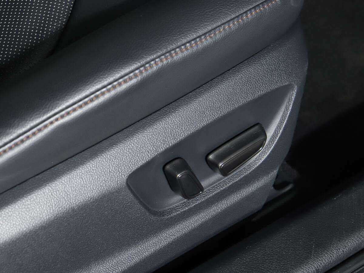 Купить Toyota Camry с пробегом. Фото: #12