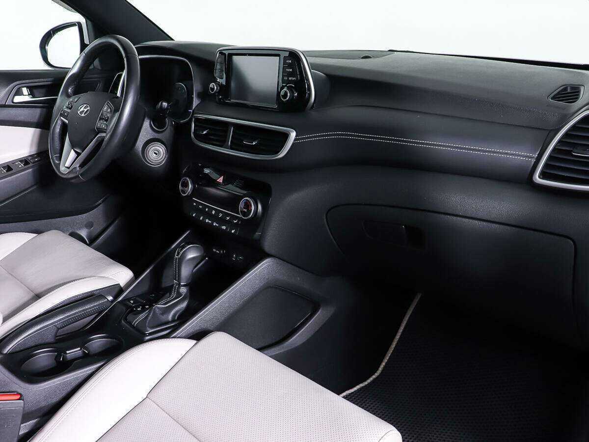 Купить Hyundai Tucson с пробегом. Фото: #8
