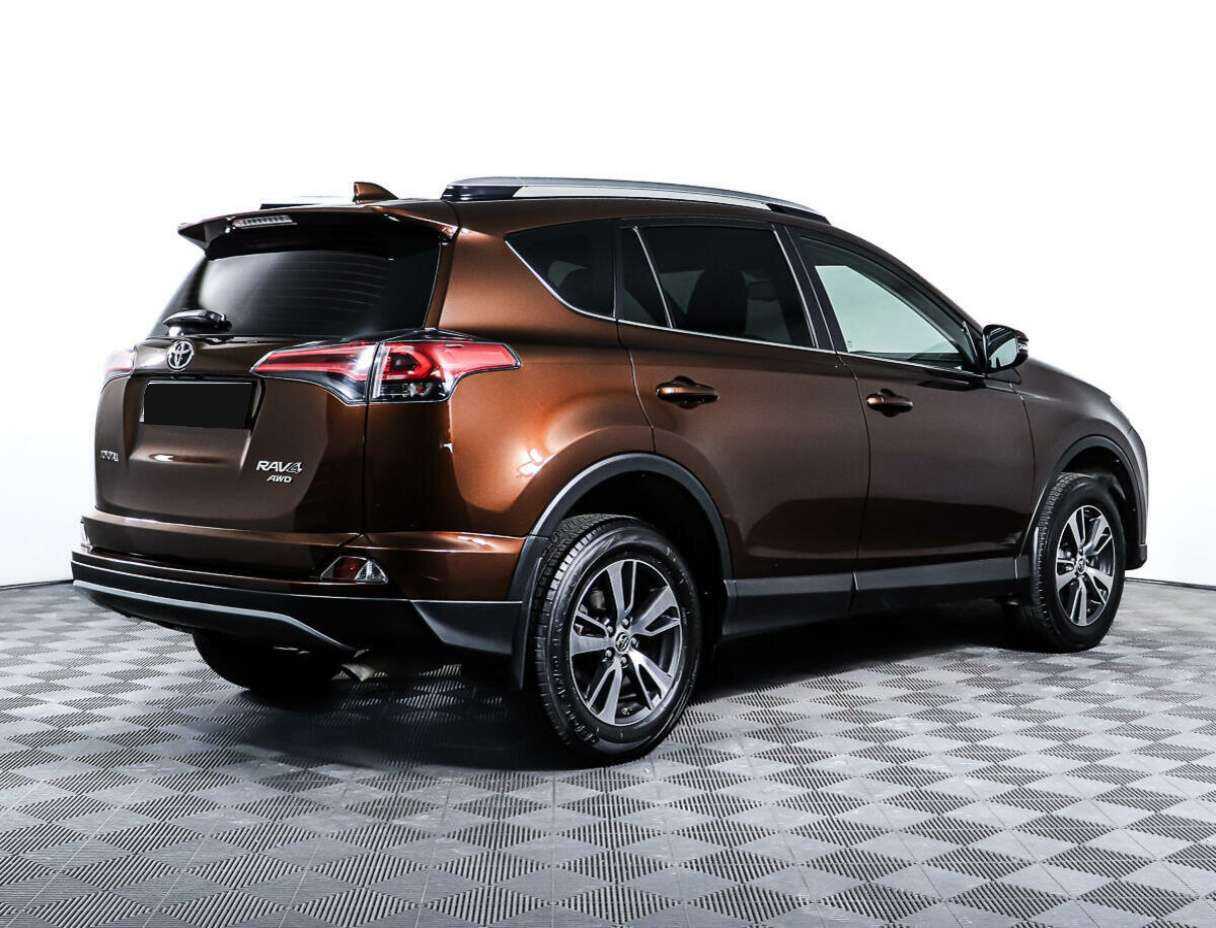 Купить Toyota RAV4 с пробегом. Фото: #4