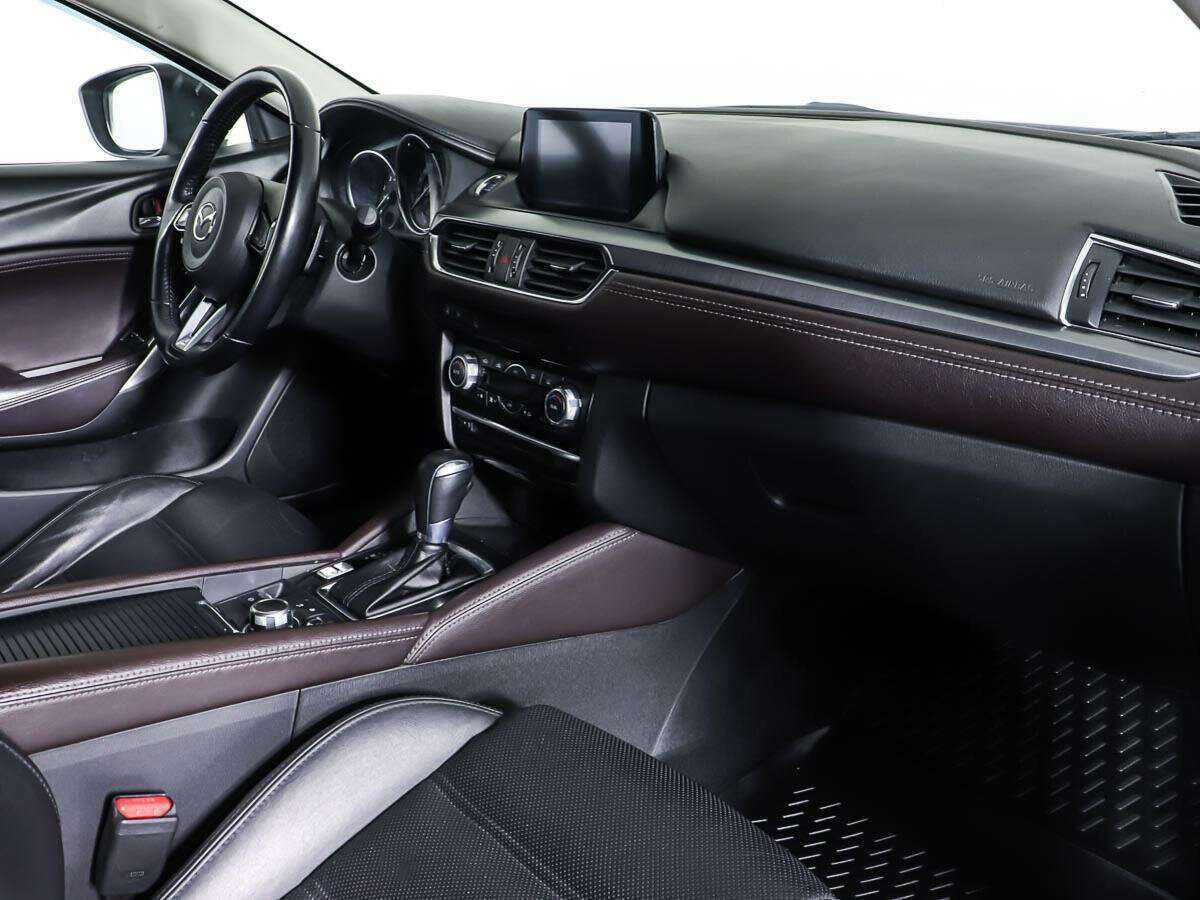 Купить Mazda 6 с пробегом. Фото: #8