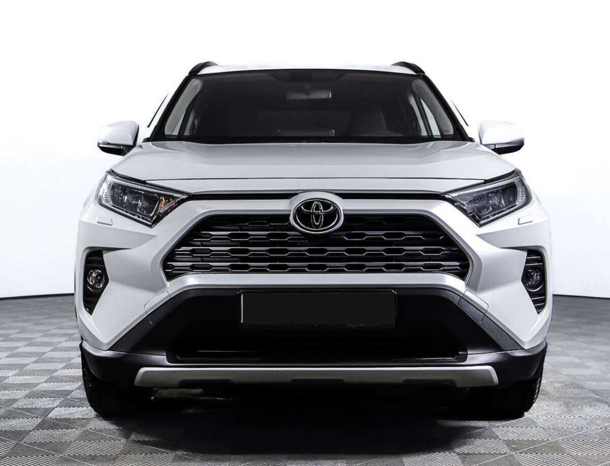Купить Toyota RAV4 с пробегом. Фото: #1