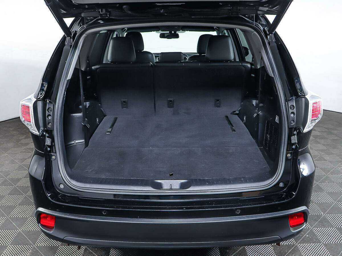 Купить Toyota Highlander с пробегом. Фото: #7