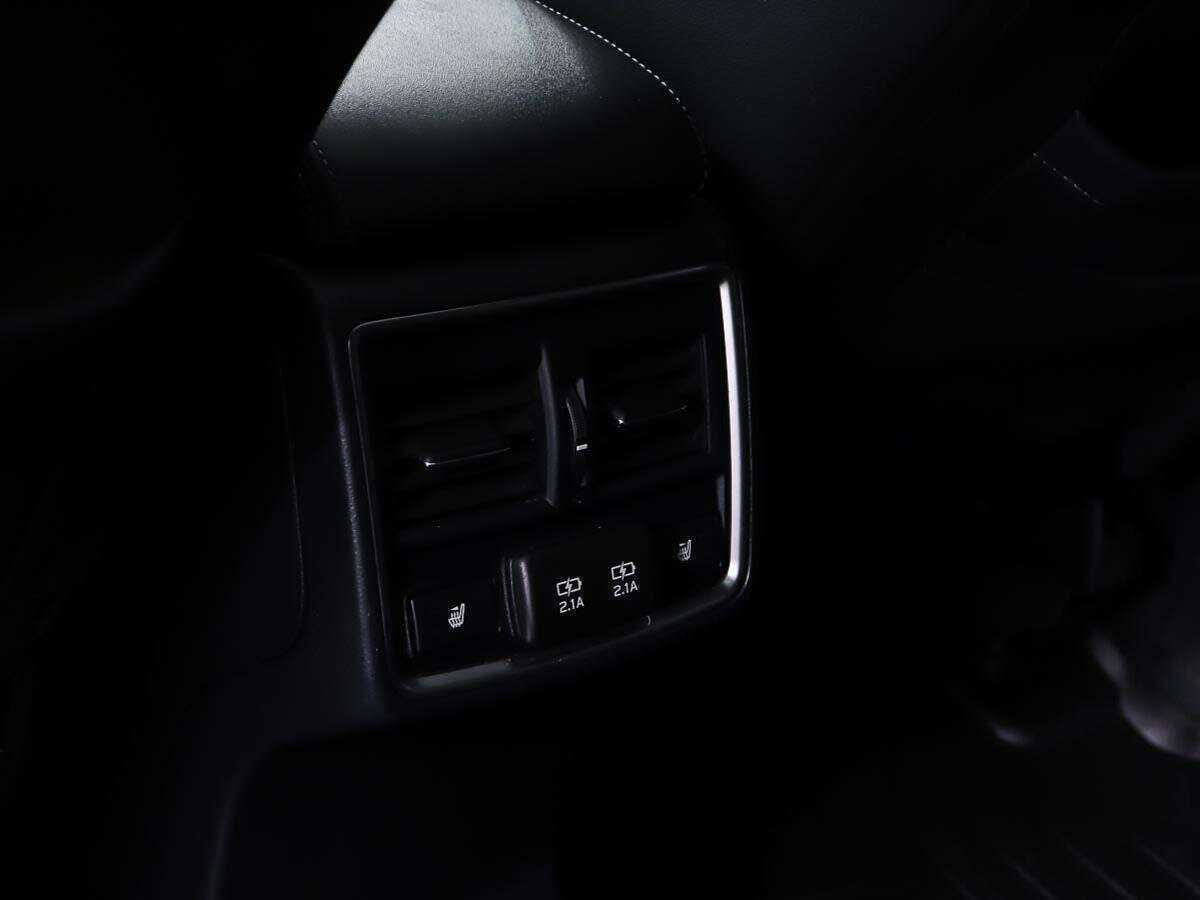 Купить Subaru Forester с пробегом. Фото: #20