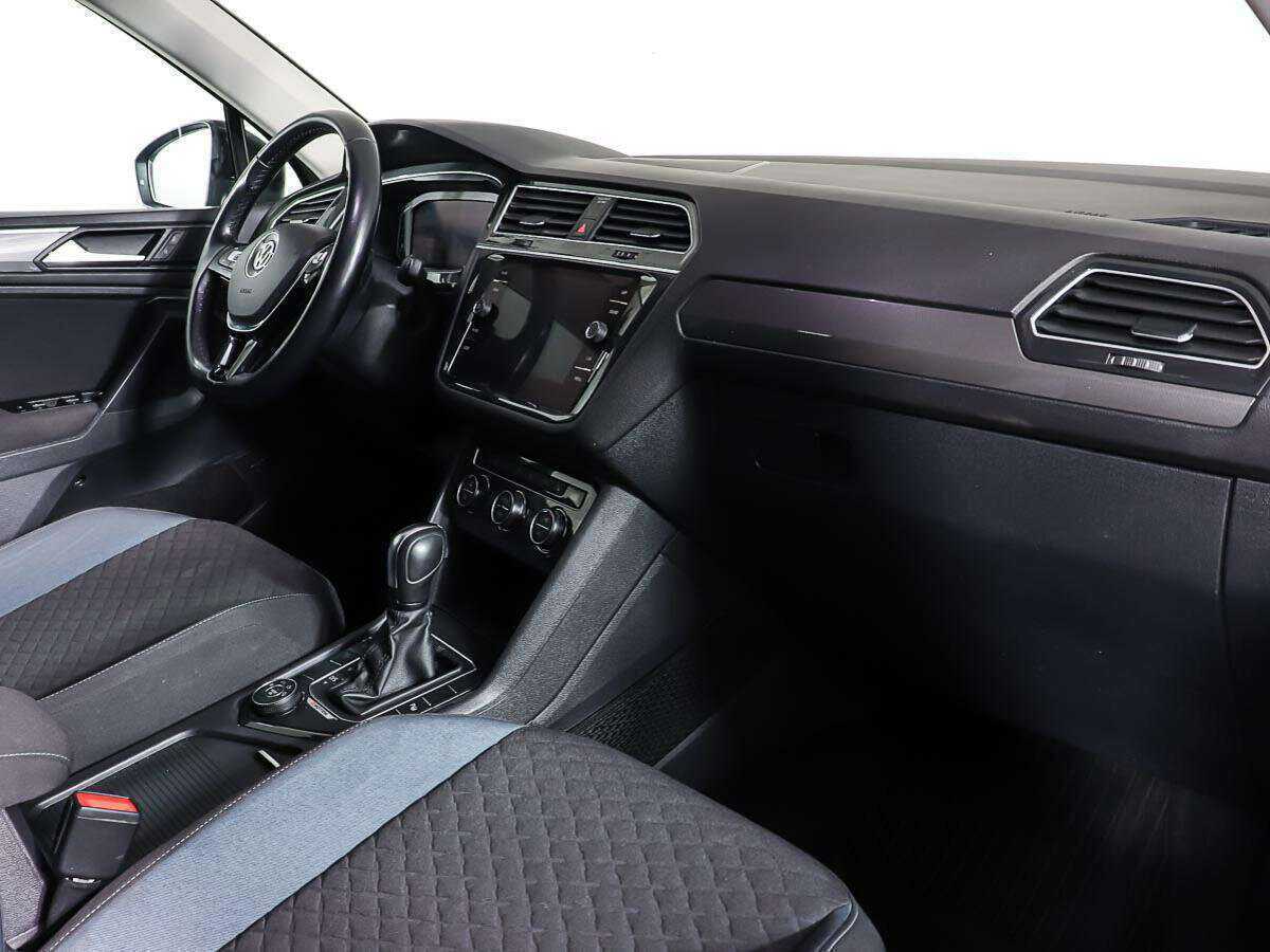Купить Volkswagen Tiguan с пробегом. Фото: #8