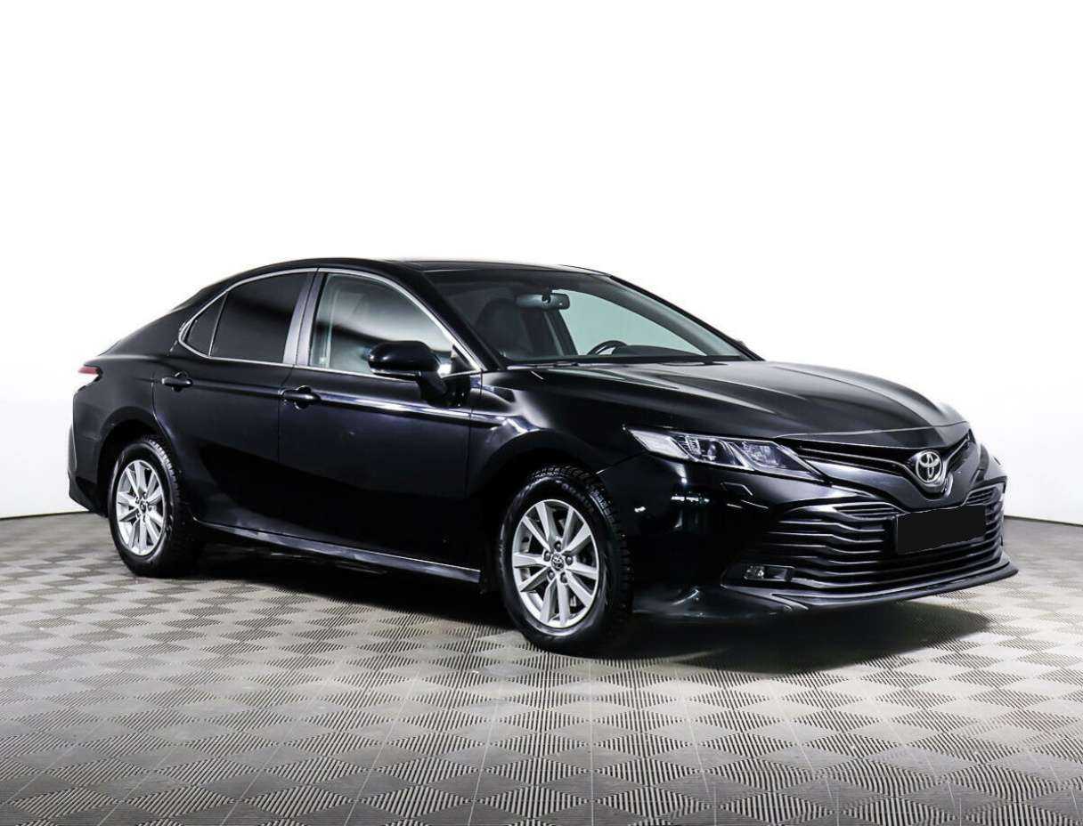 Купить Toyota Camry с пробегом. Фото: #2