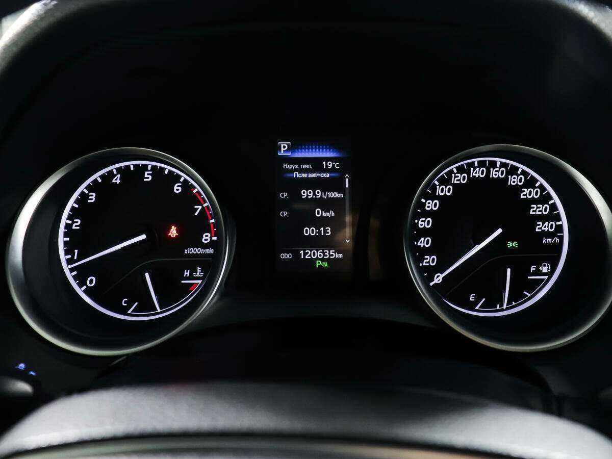 Купить Toyota Camry с пробегом. Фото: #13