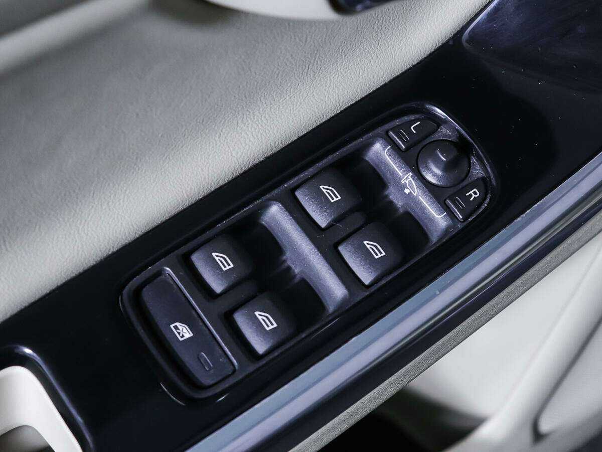 Продажа Б/У Вольво С60. Фото: #17