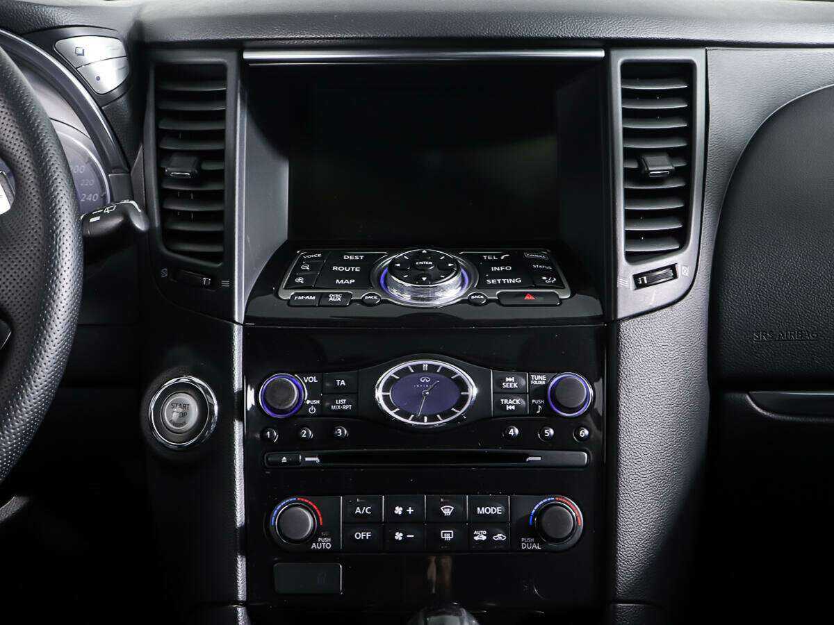 Купить Infiniti FX с пробегом. Фото: #11