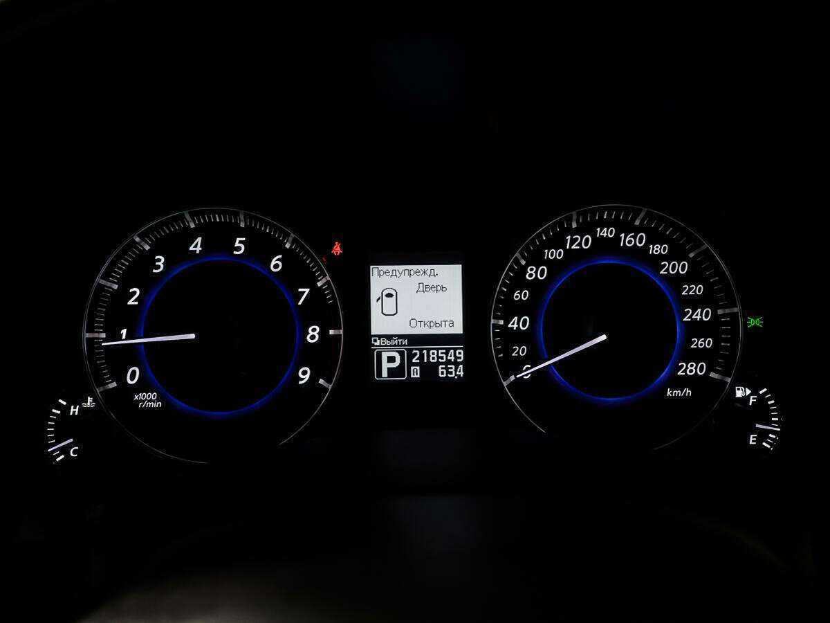 Купить Infiniti FX с пробегом. Фото: #13