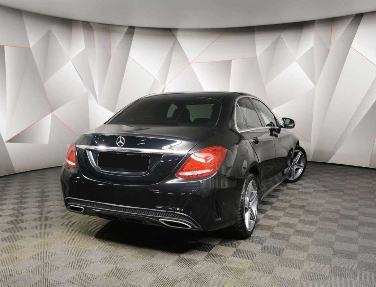 Купить Mercedes-Benz C-Класс с пробегом. Фото: #1