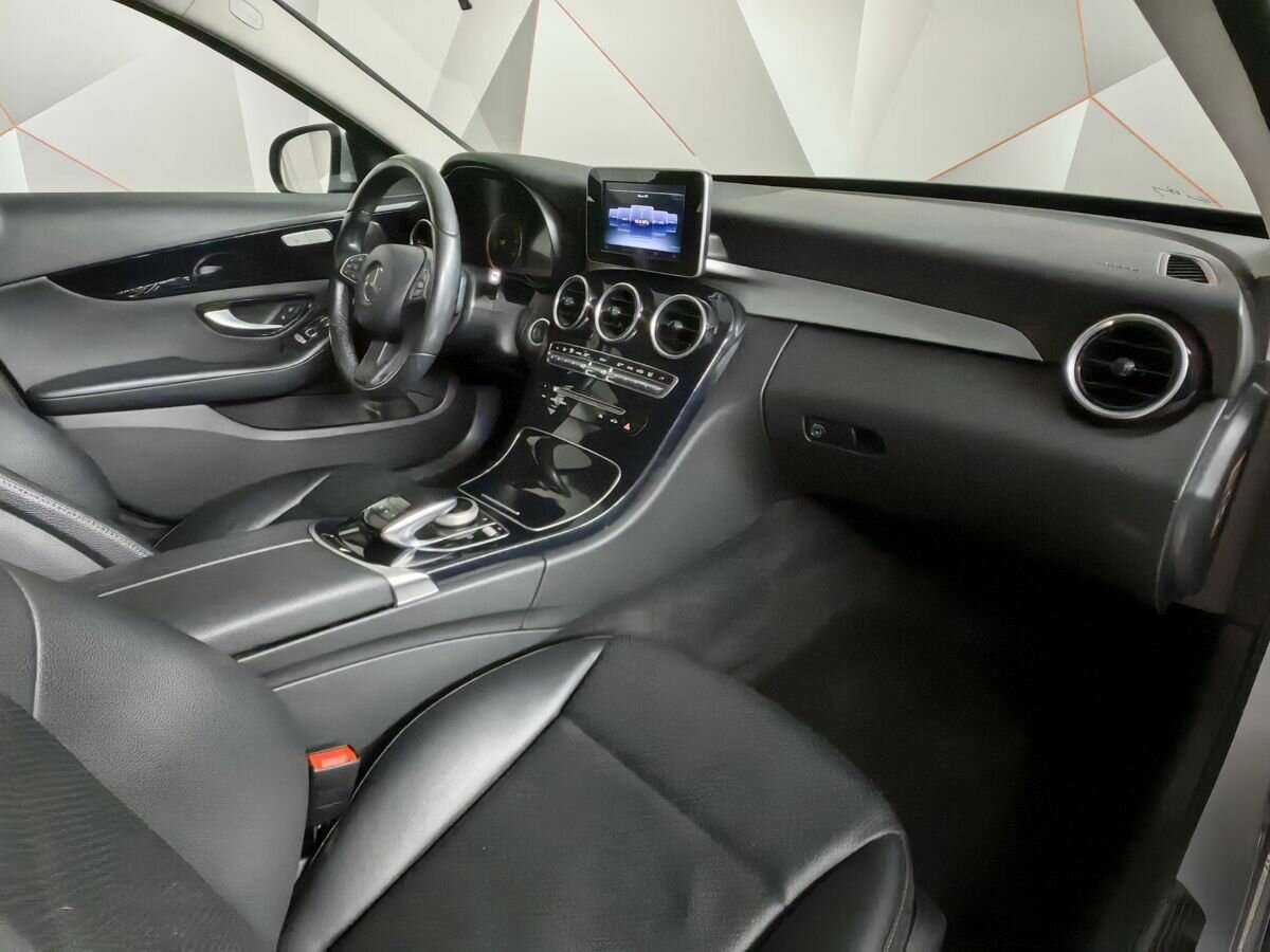 Купить Mercedes-Benz C-Класс с пробегом. Фото: #8