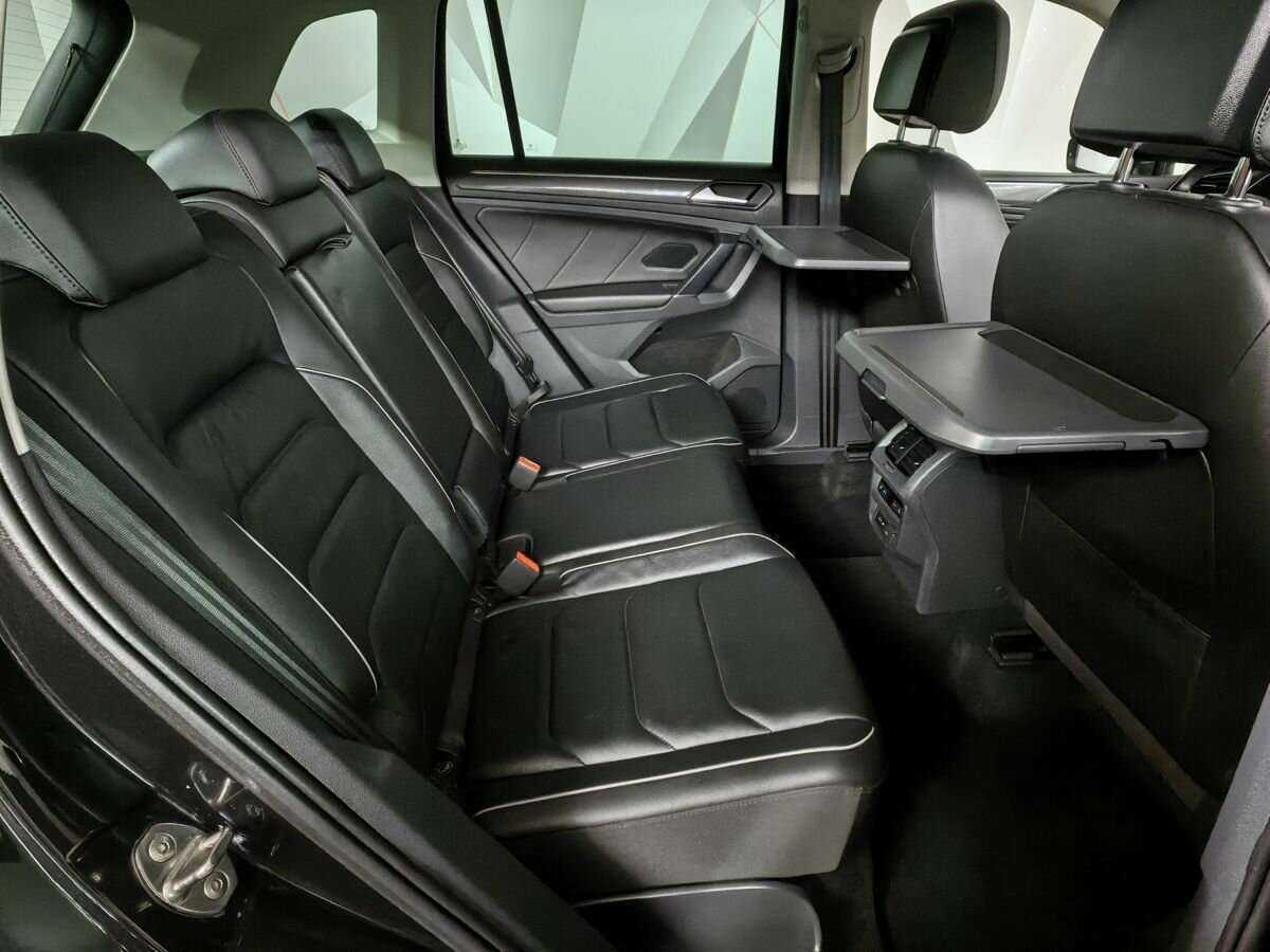 Купить Volkswagen Tiguan с пробегом. Фото: #9