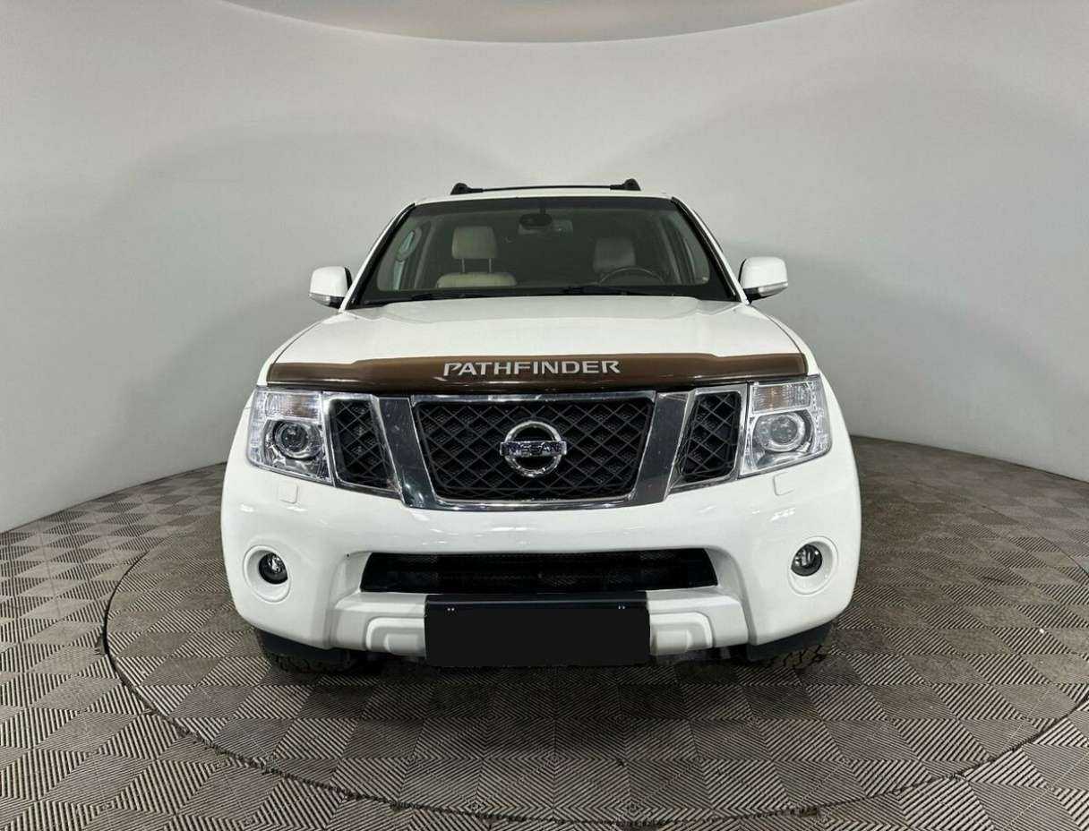 Купить Nissan Pathfinder с пробегом. Фото: #1