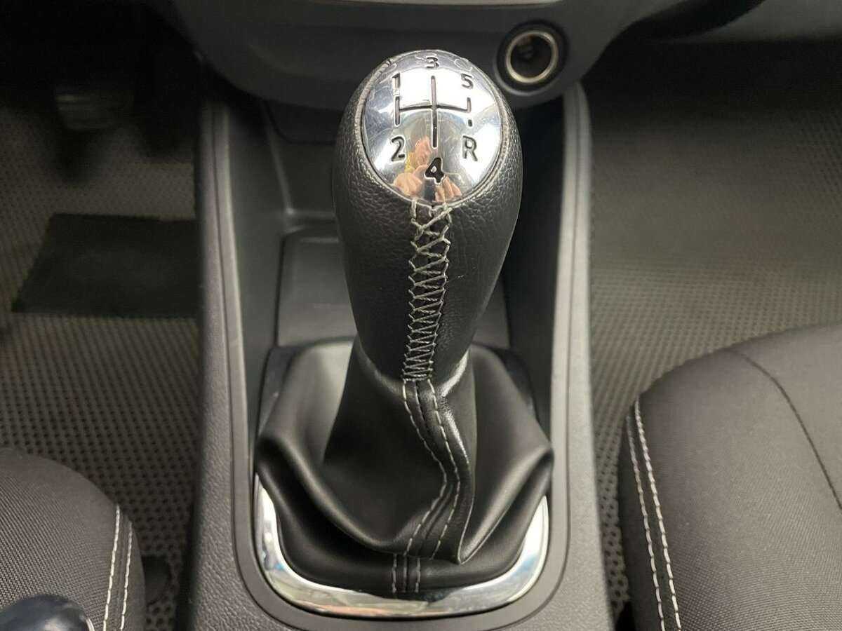 Купить Renault Fluence с пробегом. Фото: #12