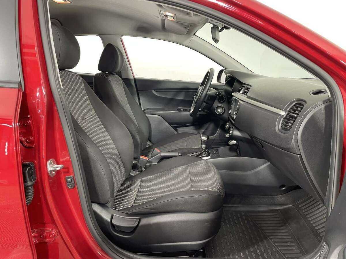 Купить Kia Rio с пробегом. Фото: #13