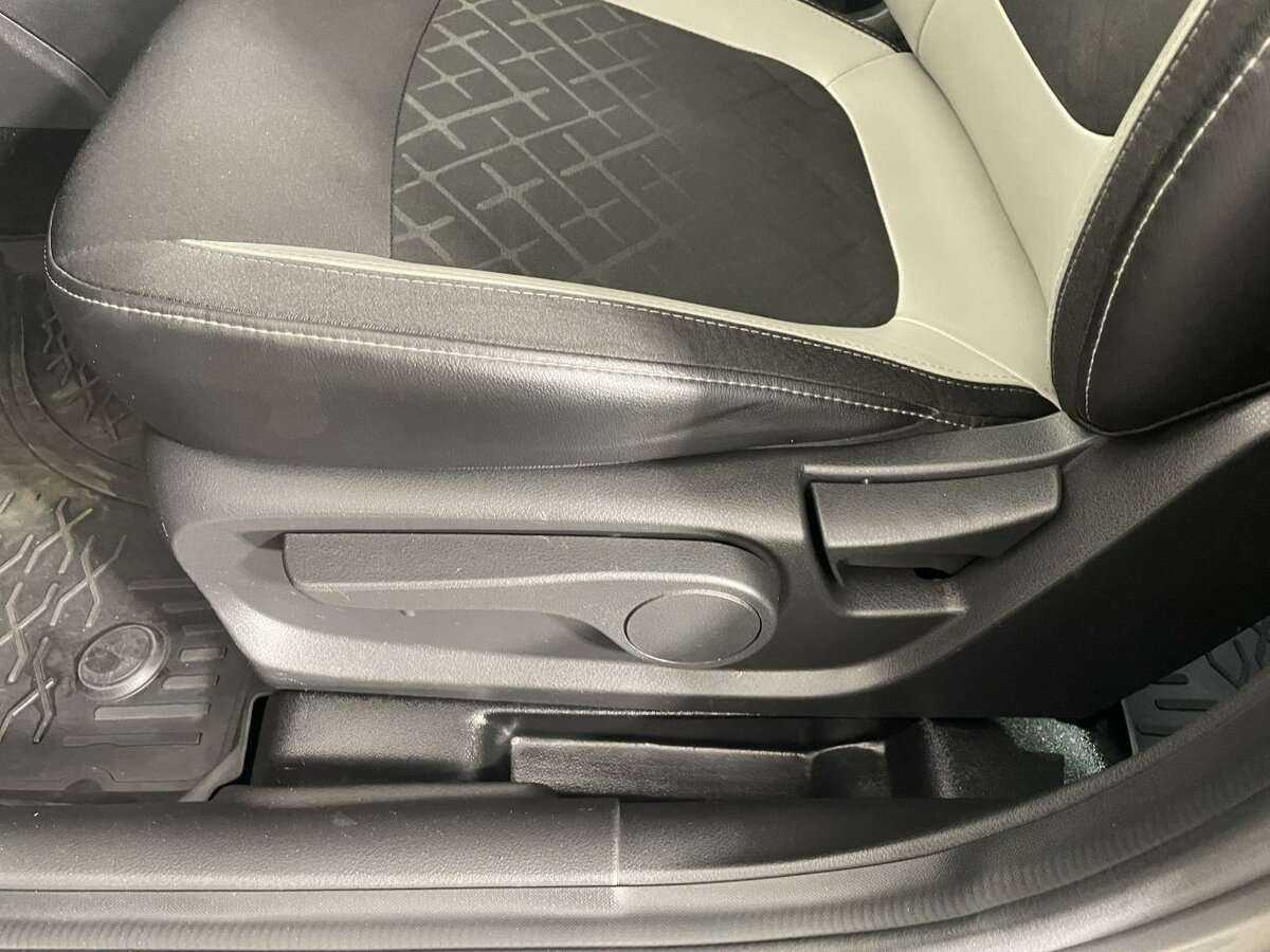 Купить Lada (ВАЗ) Vesta с пробегом. Фото: #9