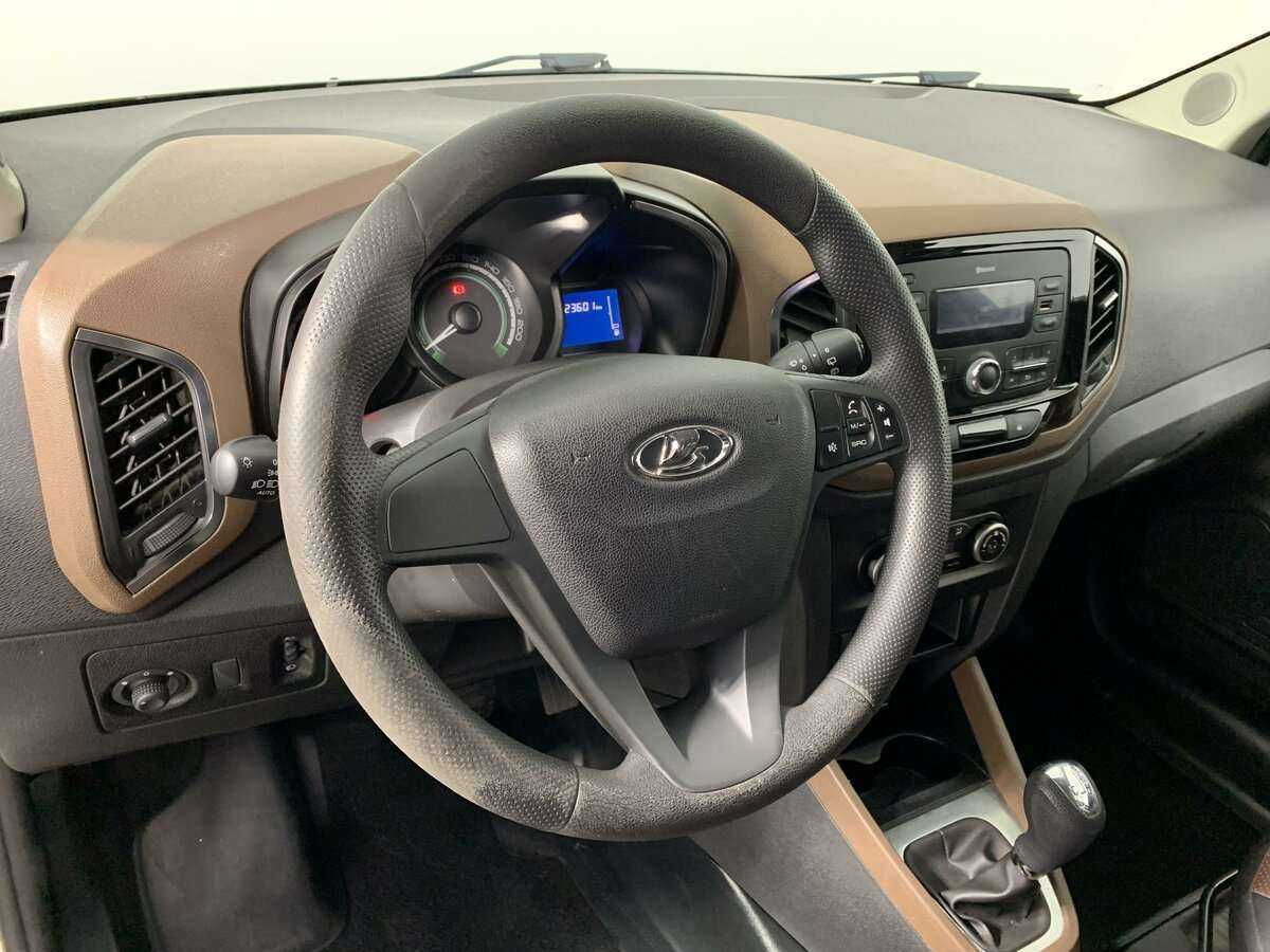 Купить Lada (ВАЗ) XRAY с пробегом. Фото: #14