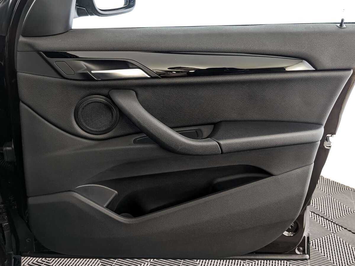 Купить BMW X1 с пробегом. Фото: #20