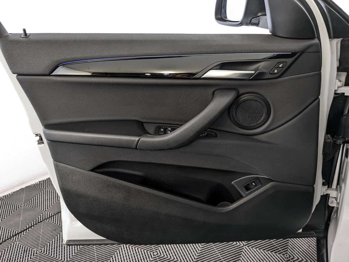 Купить BMW X2 с пробегом. Фото: #14
