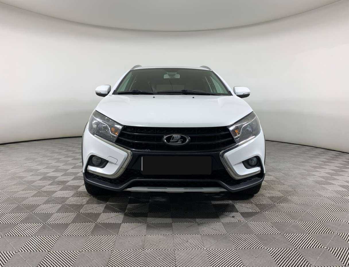 Купить Lada (ВАЗ) Vesta с пробегом. Фото: #1