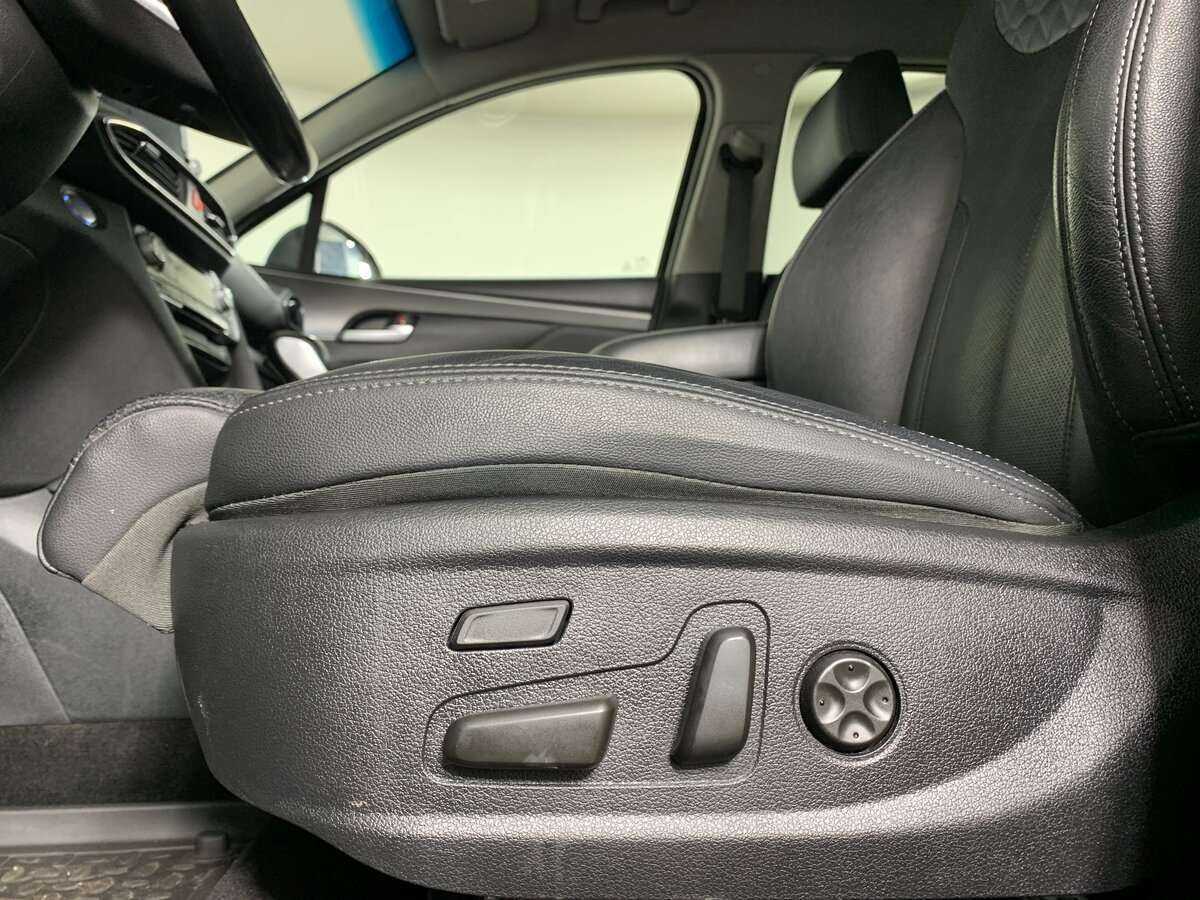 Купить Hyundai Santa Fe с пробегом. Фото: #13