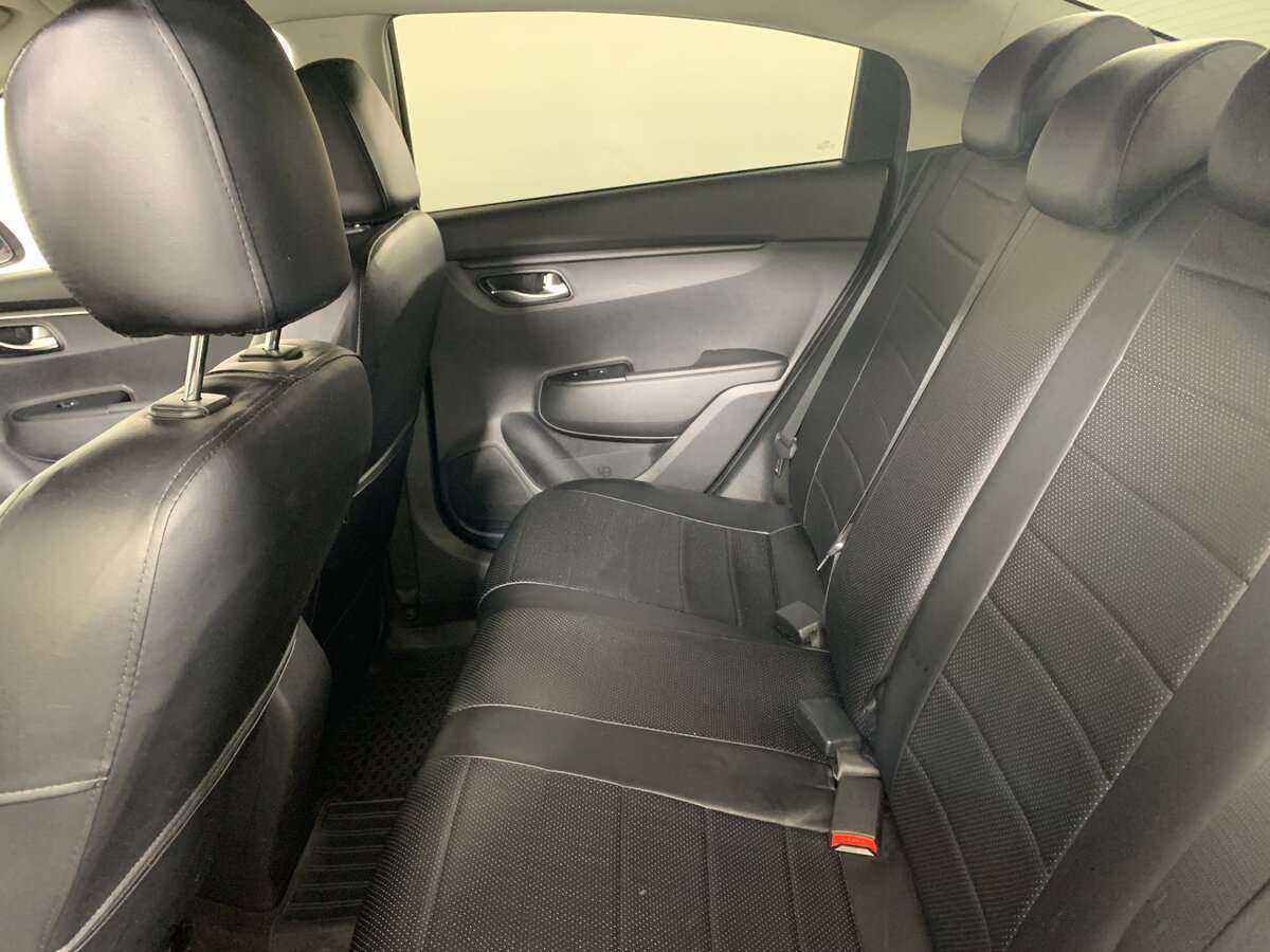 Купить Kia Rio с пробегом. Фото: #15