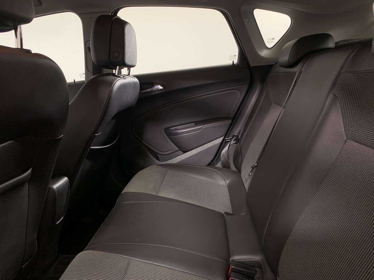 Купить Opel Astra с пробегом. Фото: #15