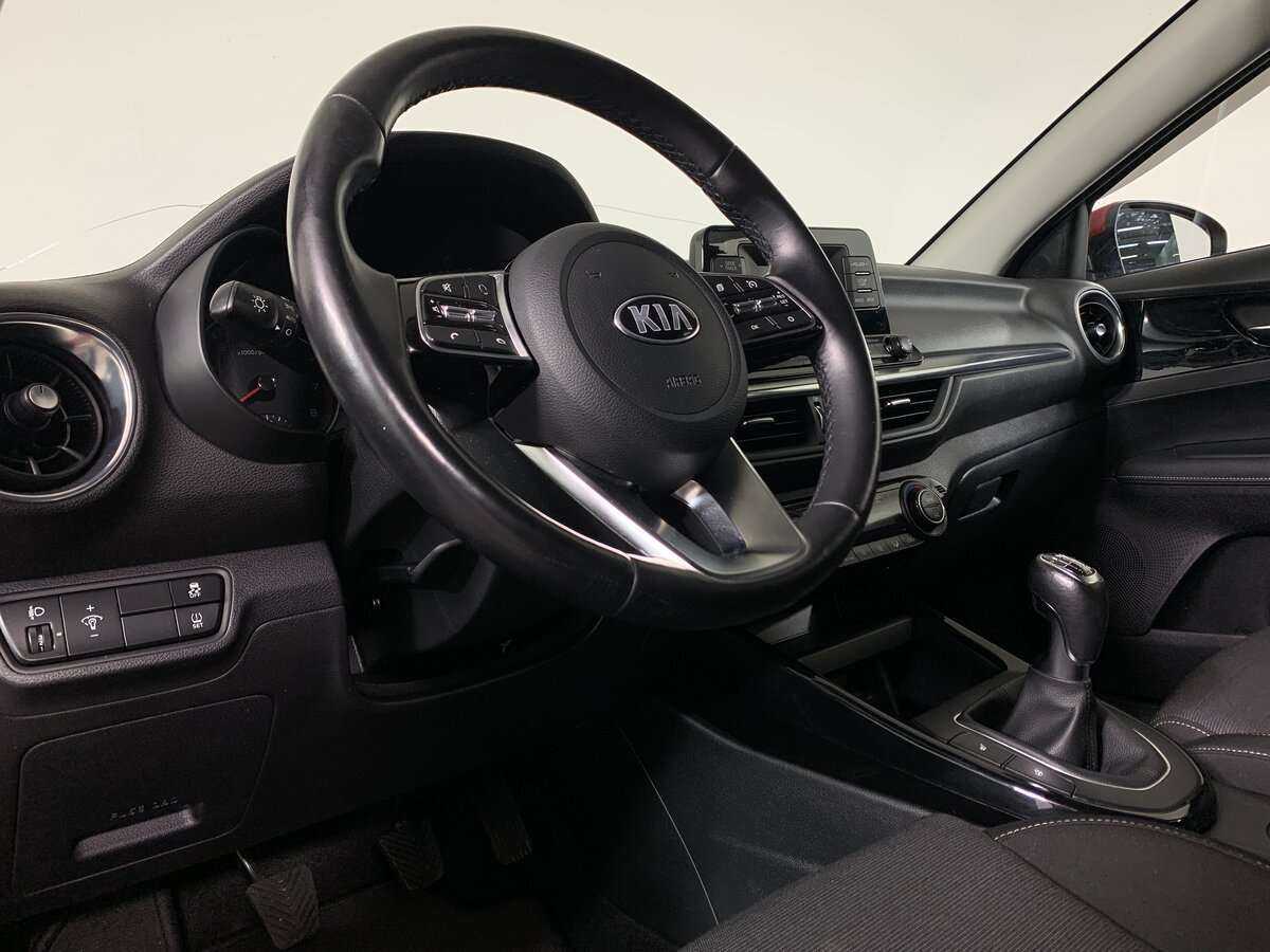 Купить Kia Cerato с пробегом. Фото: #8