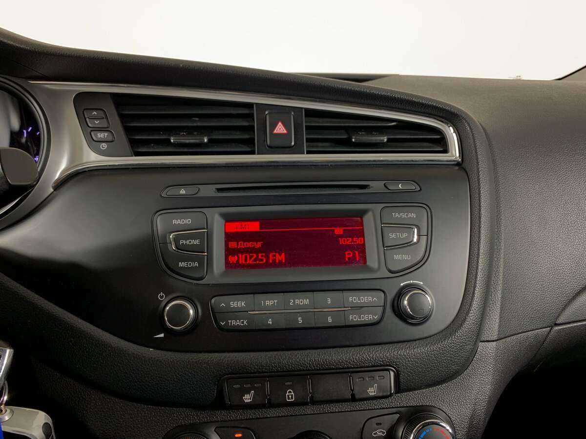 Купить Kia Ceed с пробегом. Фото: #12