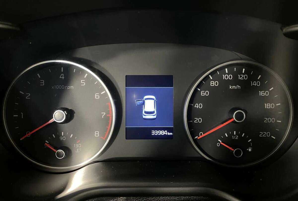 Купить Kia Rio с пробегом. Фото: #9