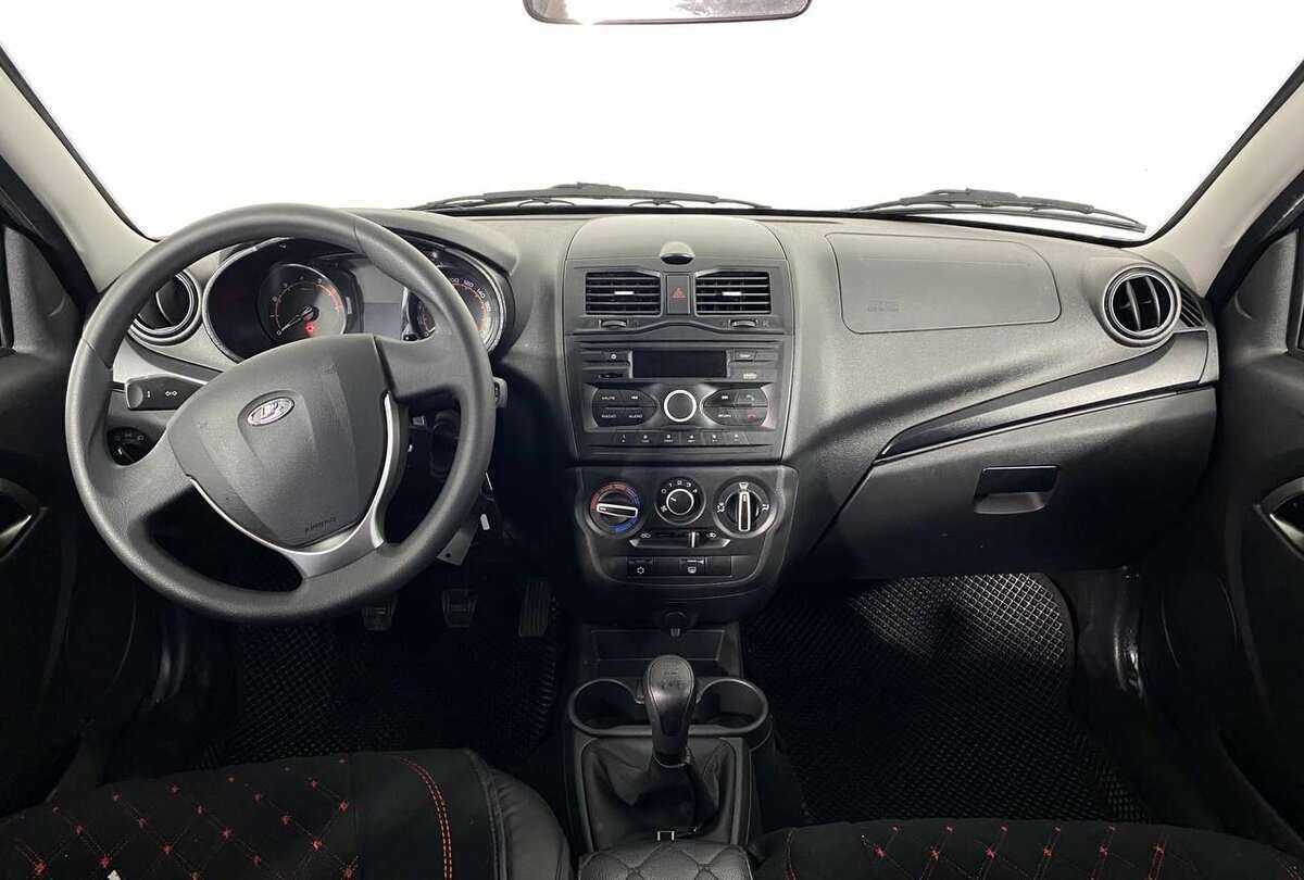 Купить Lada (ВАЗ) Granta с пробегом. Фото: #10