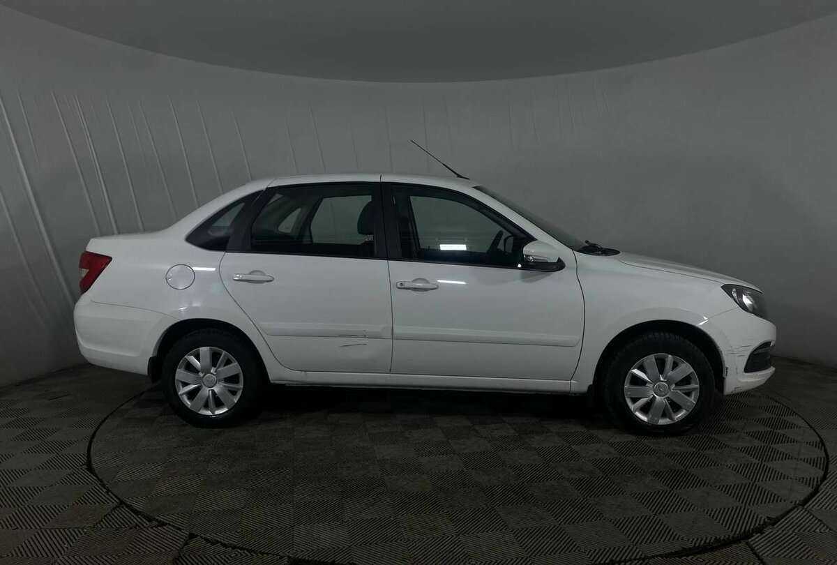 Купить Lada (ВАЗ) Granta с пробегом. Фото: #3