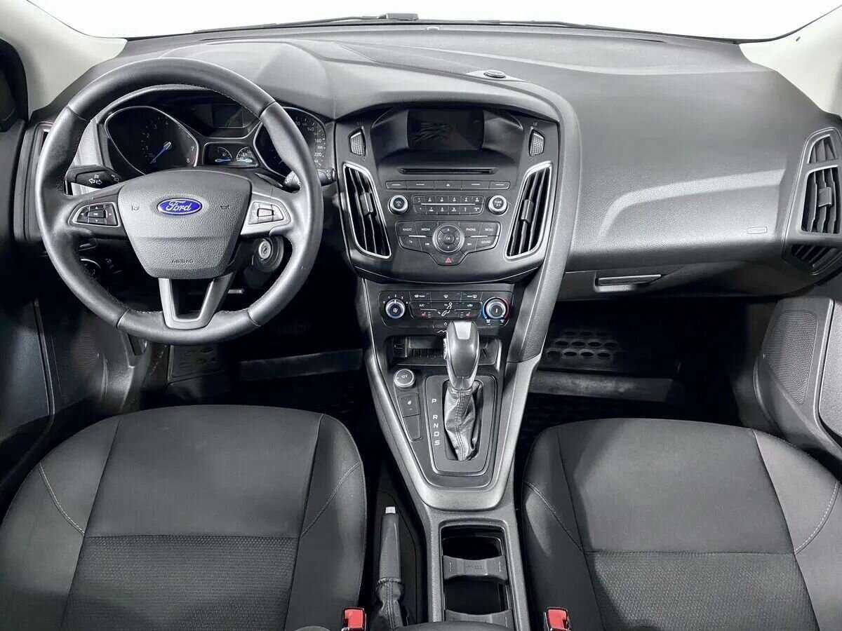 Купить Ford Focus с пробегом. Фото: #8