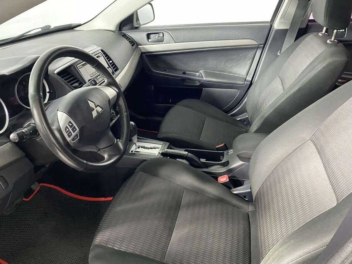 Купить Mitsubishi Lancer с пробегом. Фото: #5