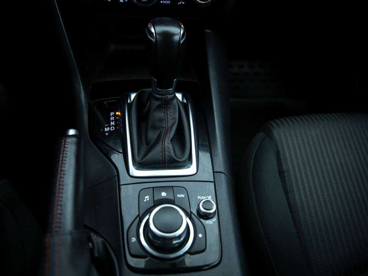 Купить Mazda 3 с пробегом. Фото: #15