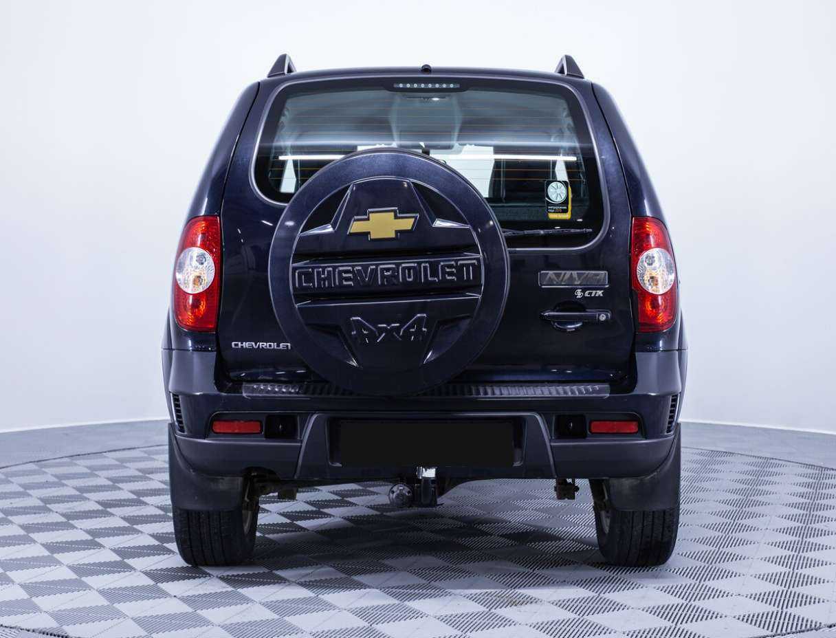 Купить Chevrolet Niva с пробегом. Фото: #3