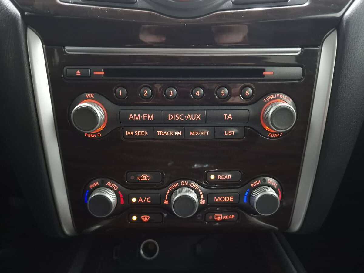 Купить Nissan Pathfinder с пробегом. Фото: #8