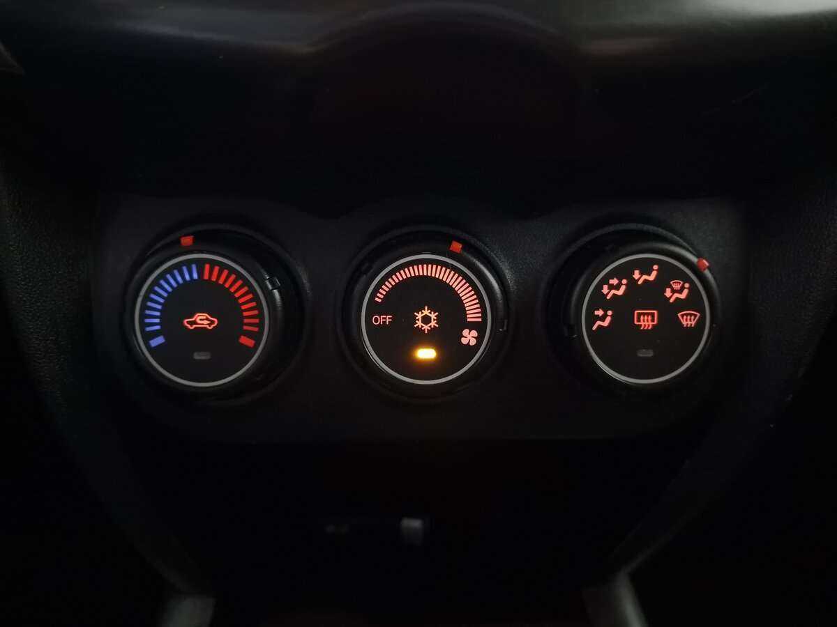 Купить Mitsubishi ASX с пробегом. Фото: #8