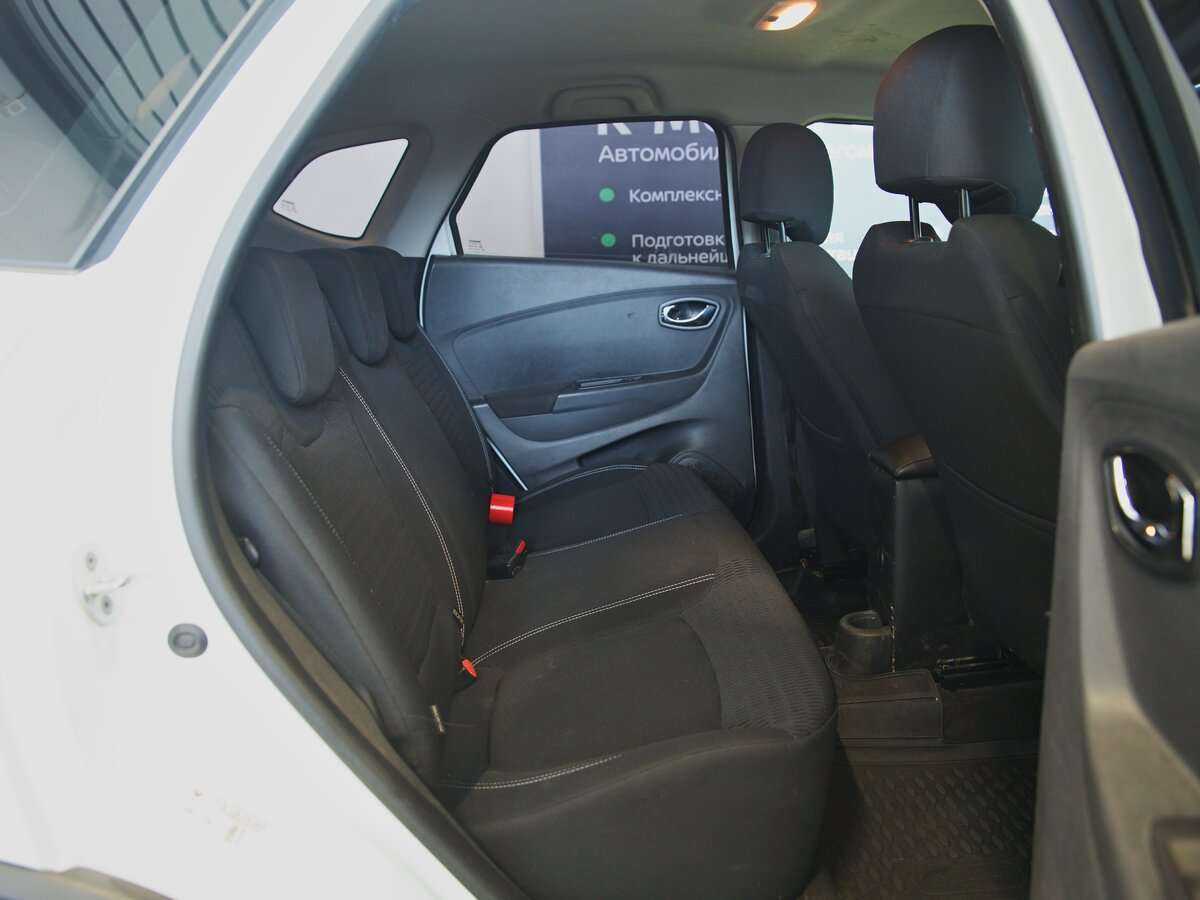 Купить Renault Kaptur с пробегом. Фото: #2